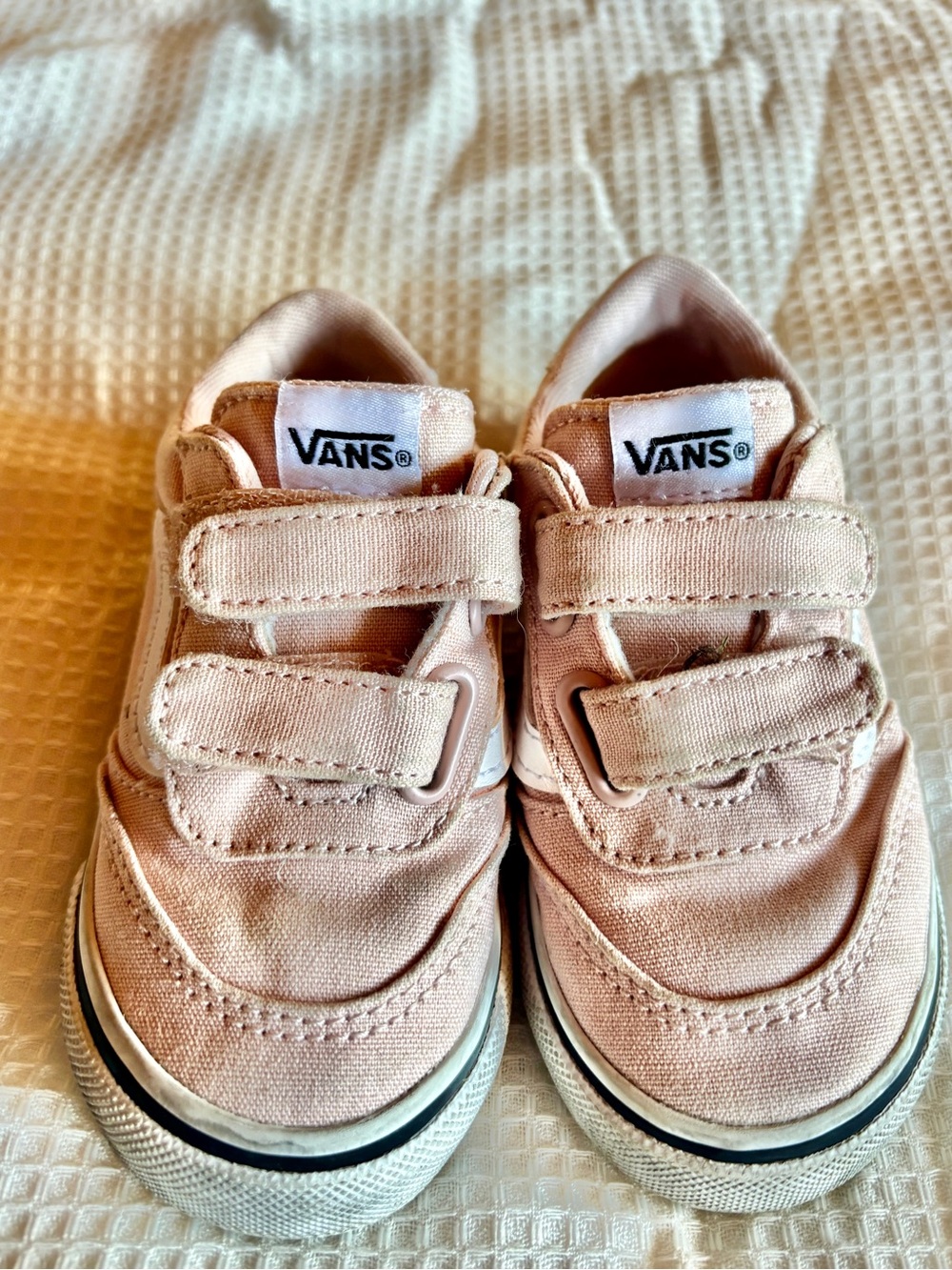 vans old skool v toddler pink velcro sneakers size 6 blush skater y2k kids shoes